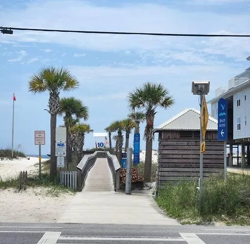 Walk To Beach-sleeps 8-pool-king Suite-family Condo-beach Chairs *