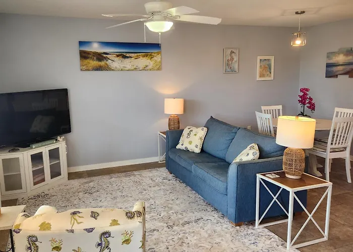 Walk To Beach-sleeps 8-pool-king Suite-family Condo-beach Chairs *